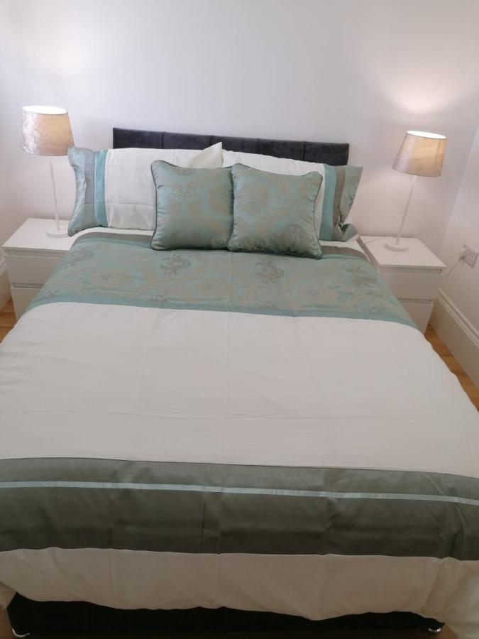 Annie'S House With Thermal Health Spa Моувил Екстериор снимка