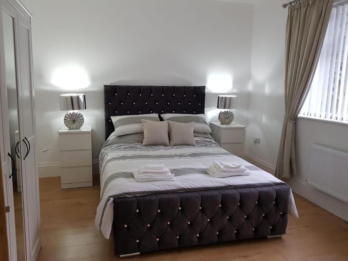 Annie'S House With Thermal Health Spa Моувил Екстериор снимка
